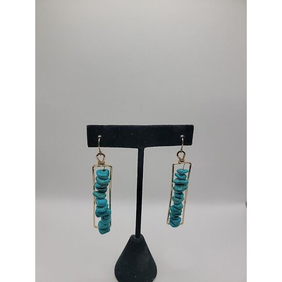 Vintage Blue Chip Bar Earrings Gold Tone Rectangular Dangle Boho Pierced Jewelry - Picture 1 of 11